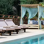 Kotinos Luxury Villa *