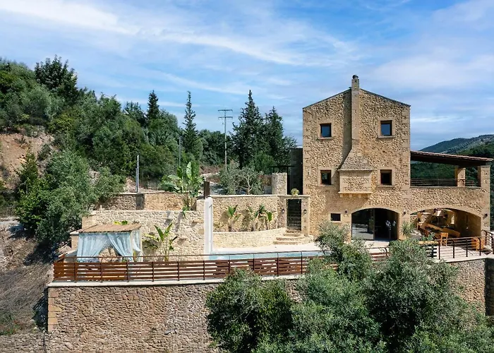 Kotinos Luxury Villa