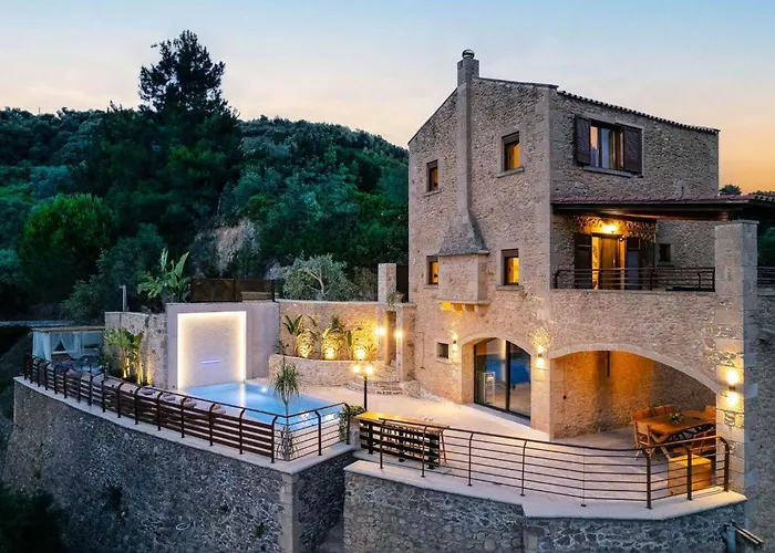 Kotinos Luxury Villa